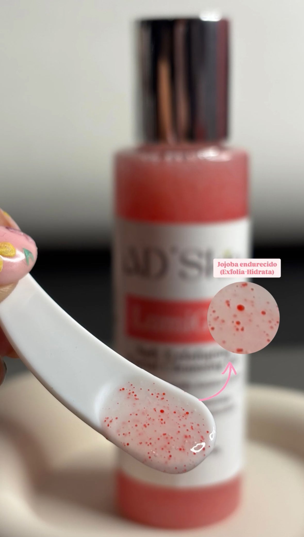 Soft exfoliating Facial cleanser gel